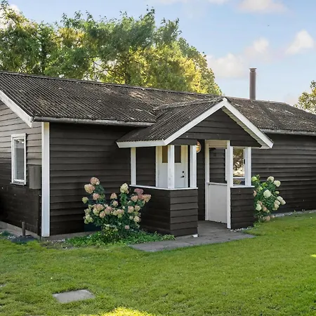 Stunning In With Wifi Semesterbostad Faxe