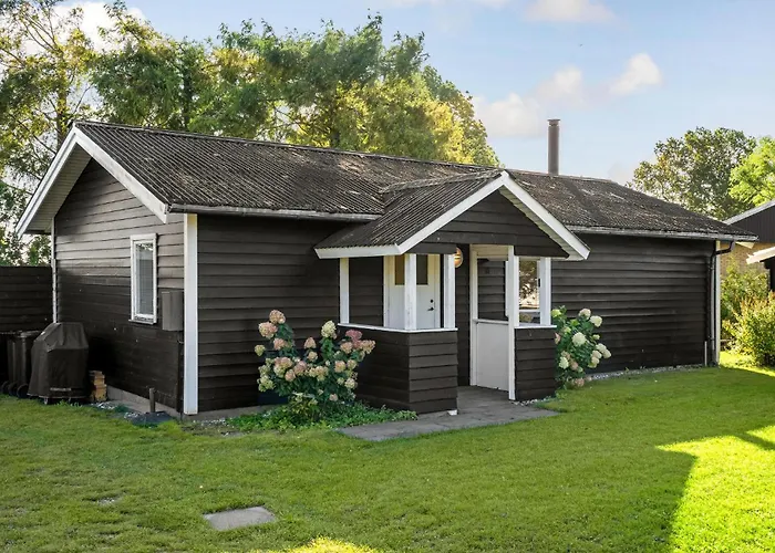 Stunning In With Wifi Semesterbostad Faxe